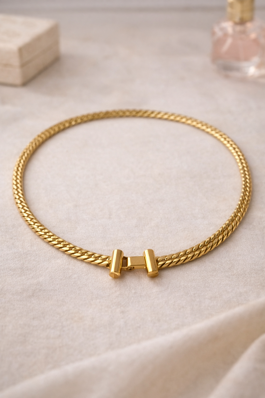 18K Gold Dipped Herringbone Collar Necklace | RIDGEWOOD, NJ | MOONFLOWER BOUTIQUE