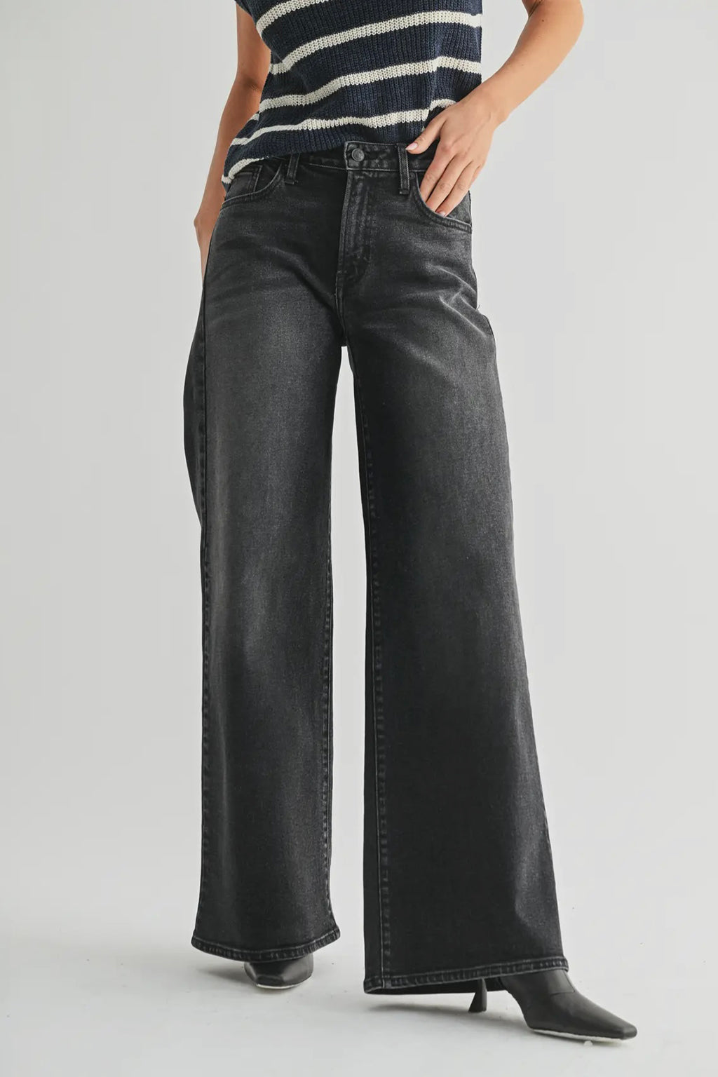 Ultra Wide Leg Denim | RIDGEWOOD, NJ | MOONFLOWER BOUTIQUE